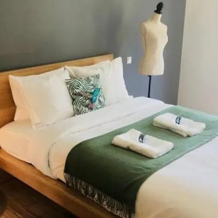 Apartment Two Bedrooms Flat In City Center W Terrace&parking